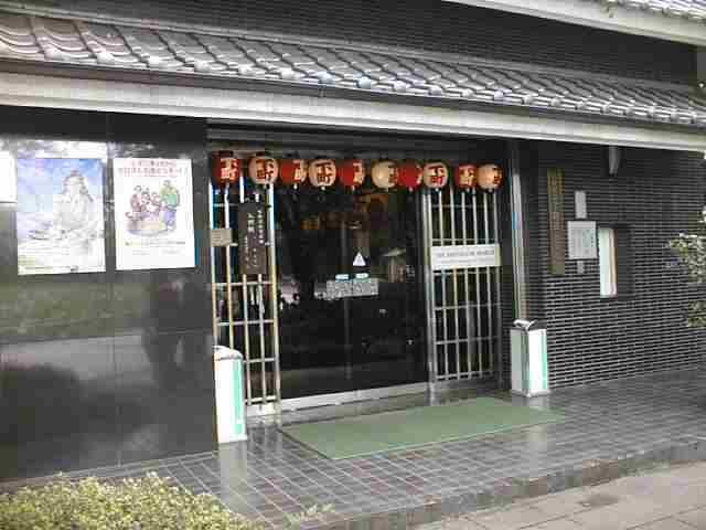 入り口